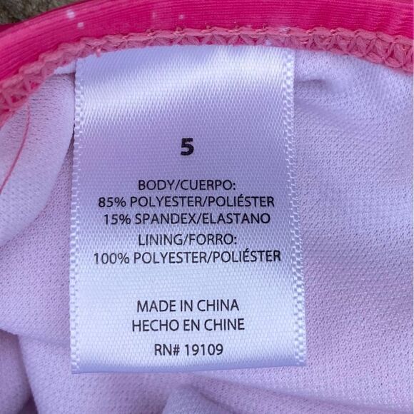 Girls STAR WARS The Mandalorian Baby Grogu/Yoda One-Piece Swimsuit. Size 5. NWOT - Picture 4 of 6